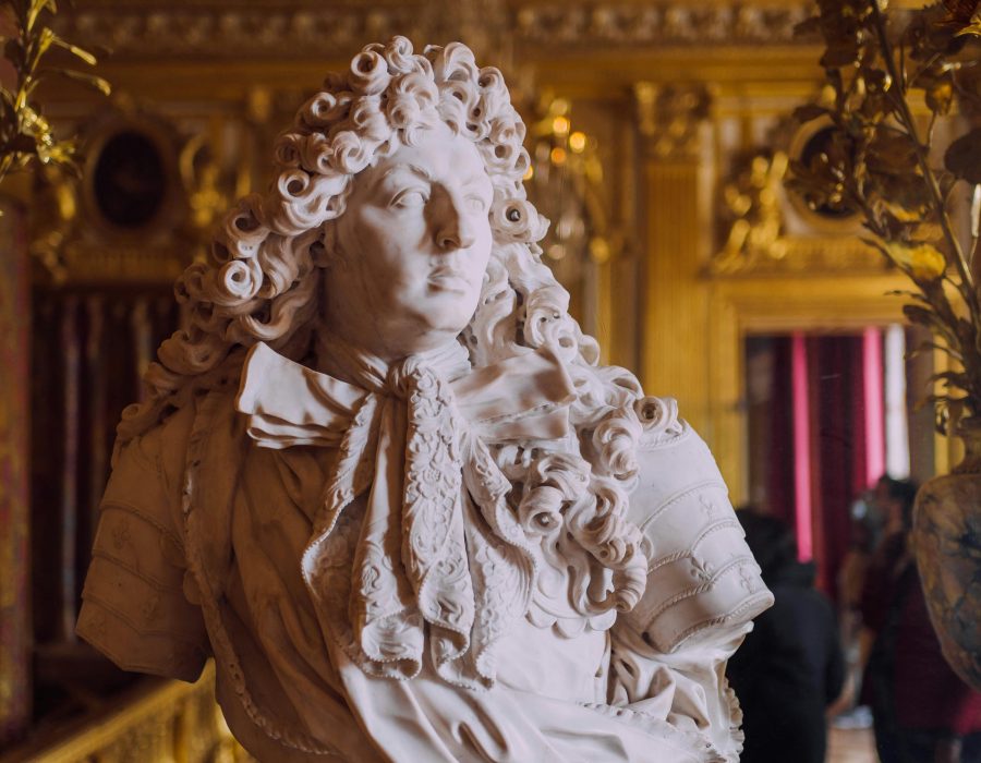 Combien de temps la Dynastie Valois a-t-elle régné ?