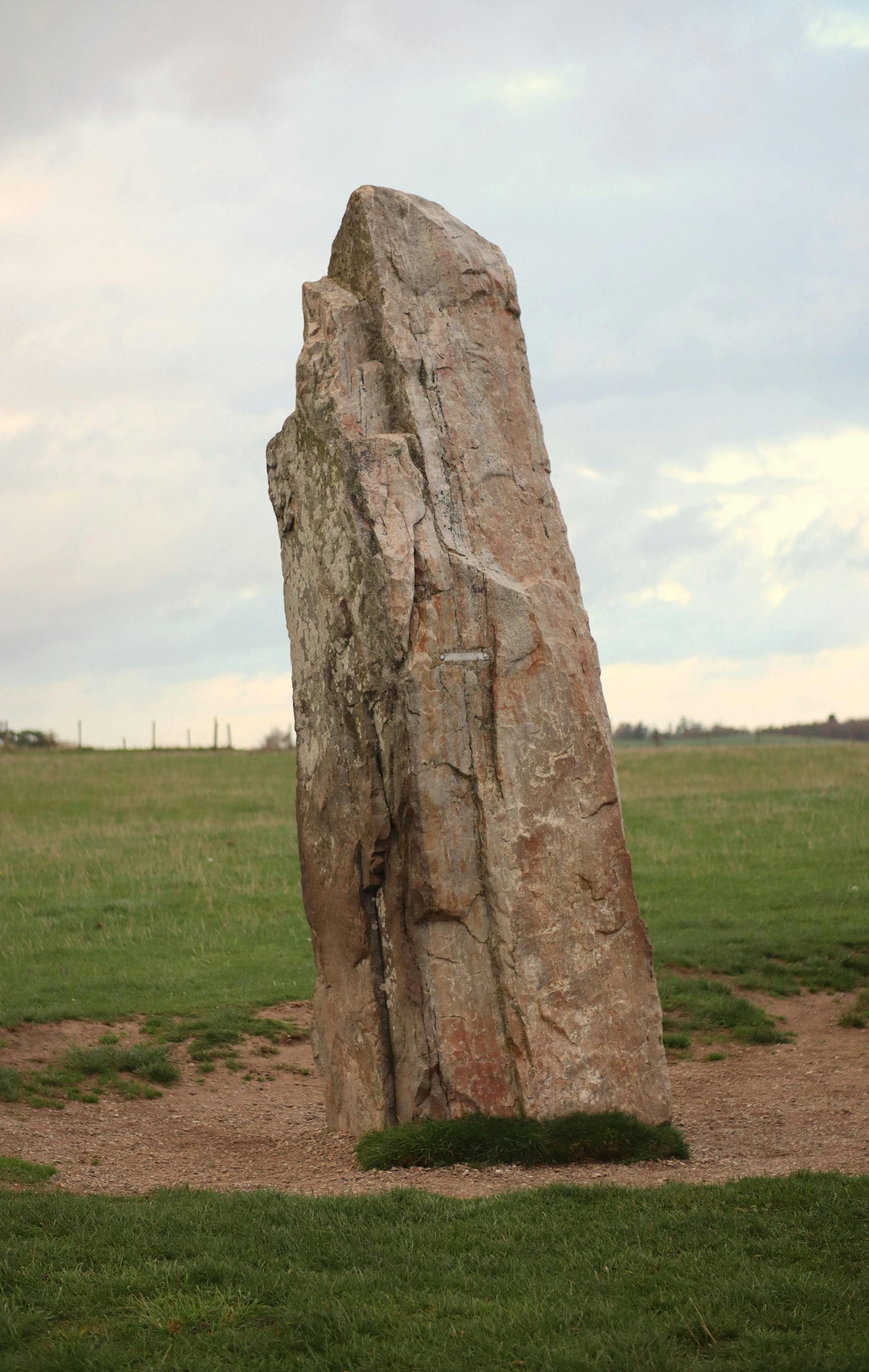 Visite du menhir de Crifol