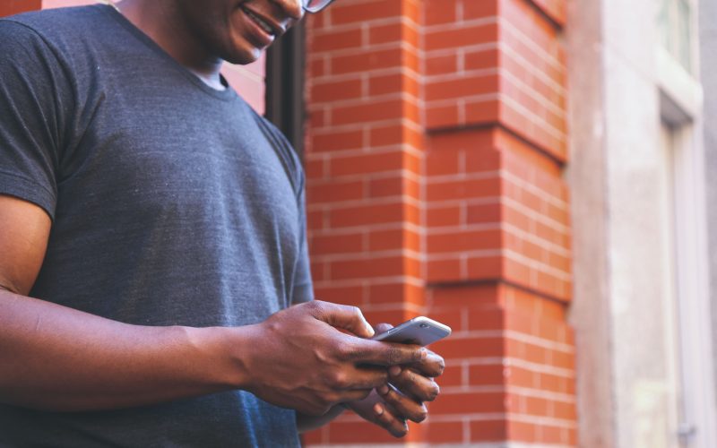Comment relancer un homme qui ne donne plus de nouvelles ?