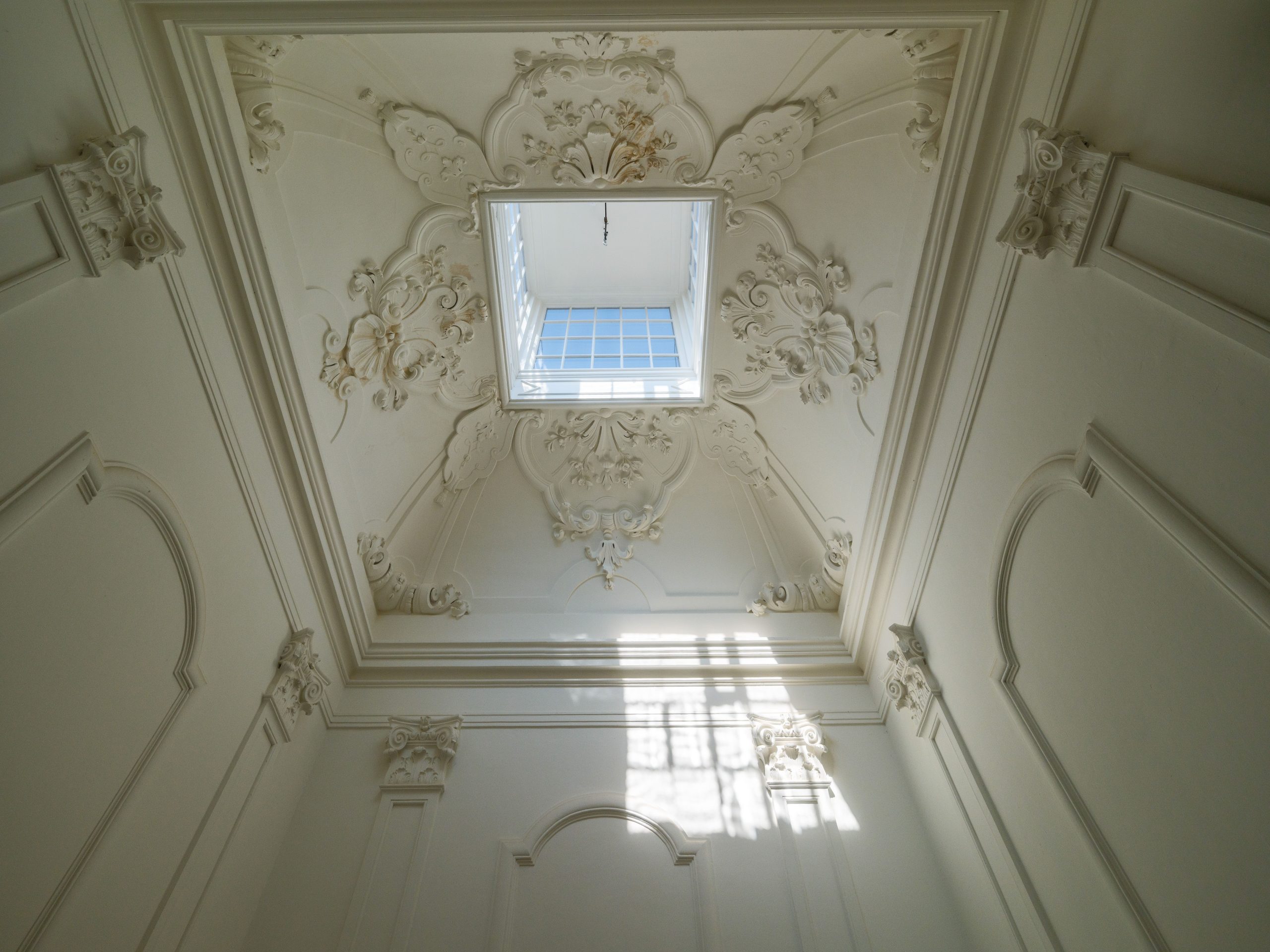 Coût restauration moulure plafond haussmannien