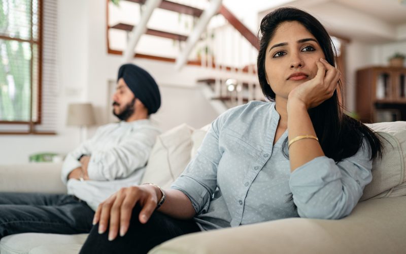 Ton mari fuit la vie de famille : que faire vraiment ?