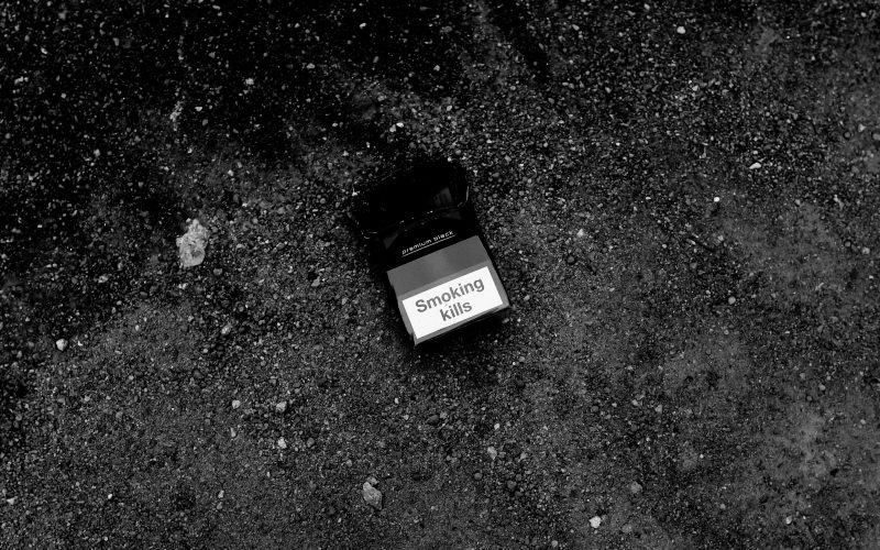 Combien coûte vraiment un paquet de cigarettes aujourd&rsquo;hui ?